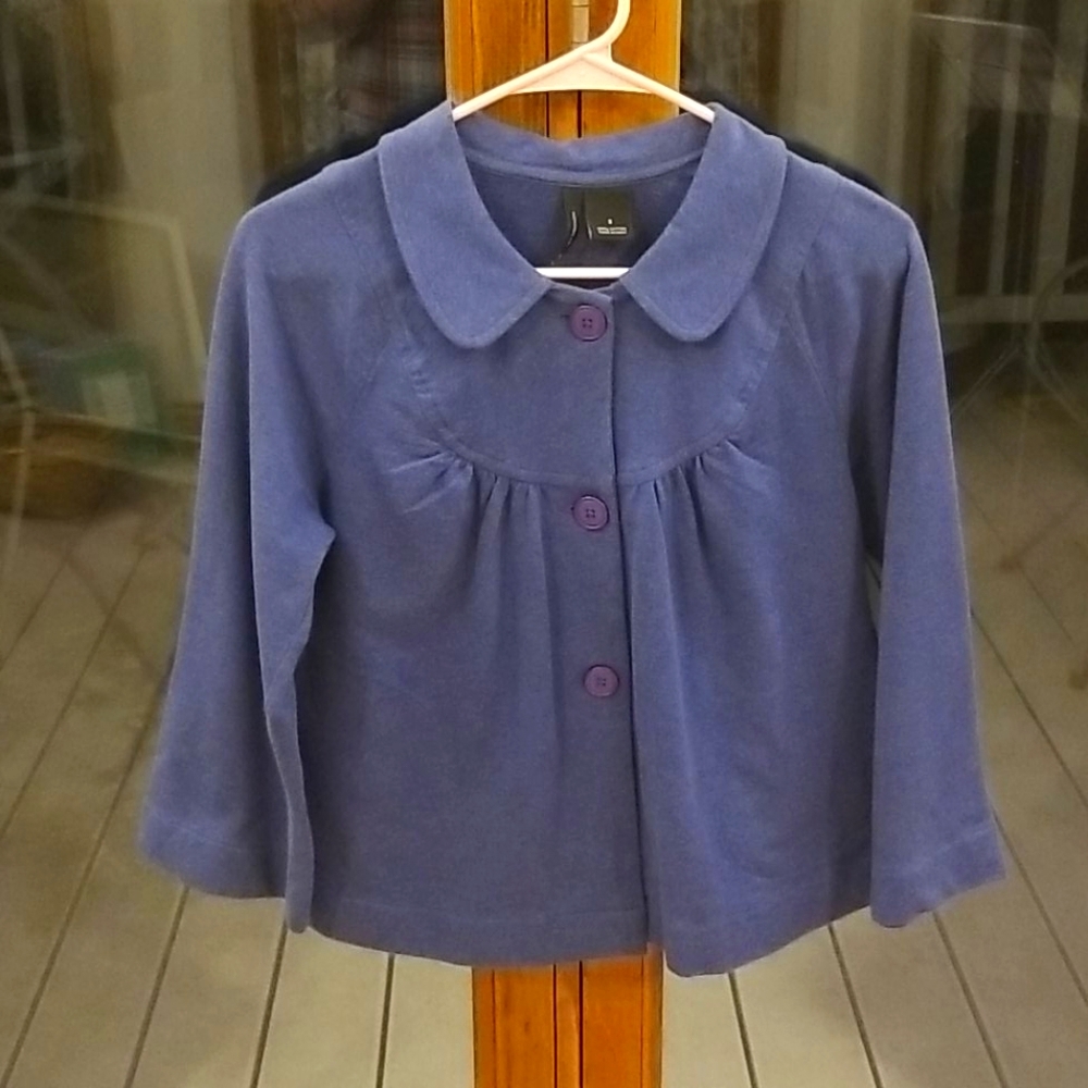 New Directions jacket/sweater with side pockets!